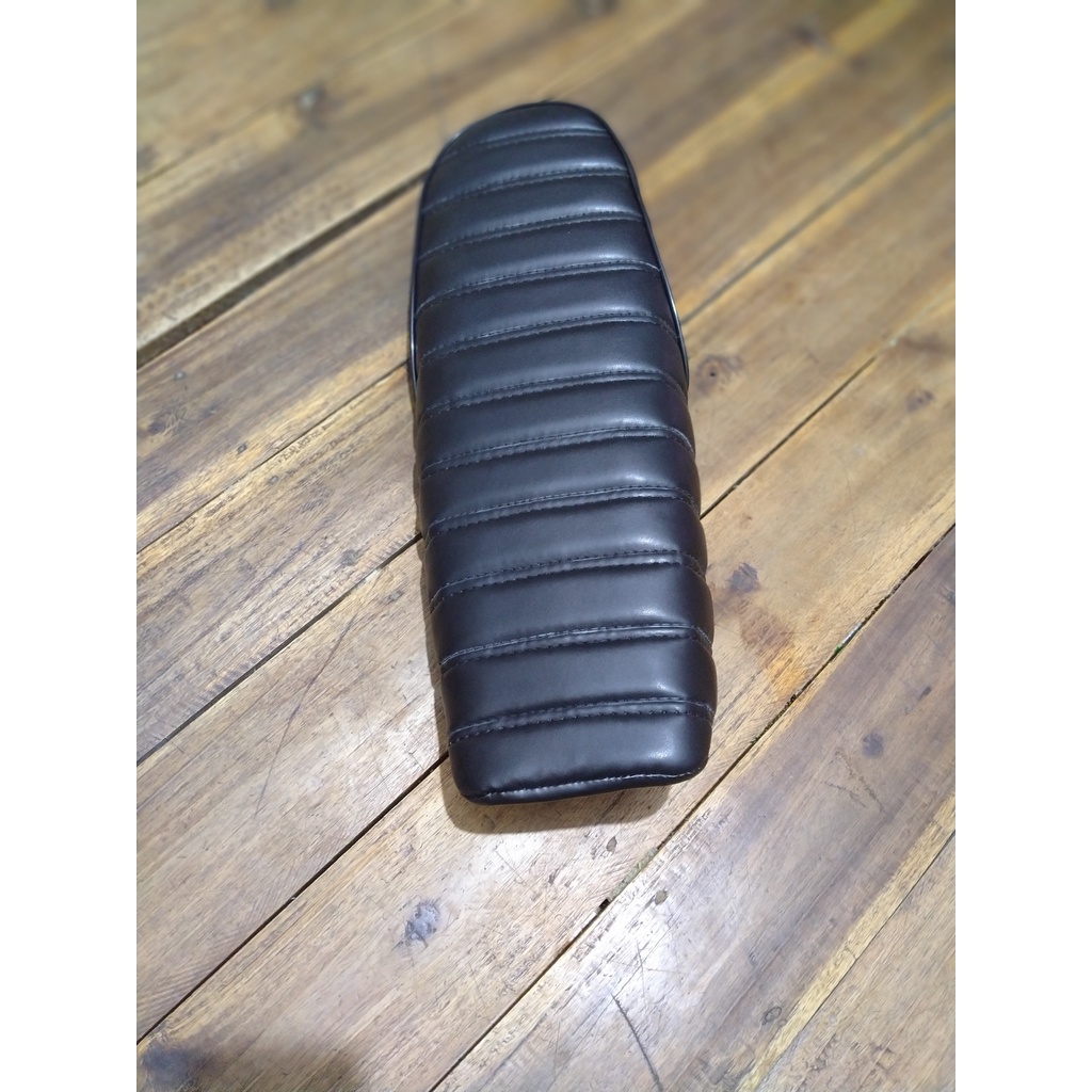 YÊN ĐỘ XE CAFE RACER, TRAKER CLASSIC