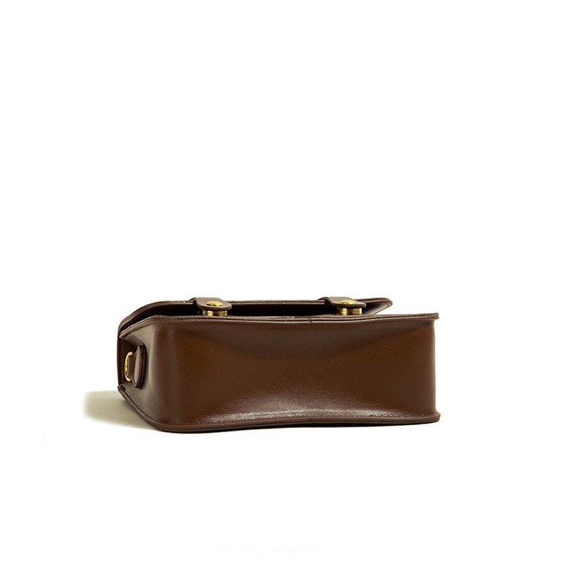 Túi đeo chéo IELGY trang trí hình chú gấu phong cách cổ điển dễ phối đồ thời trang dành cho nữ