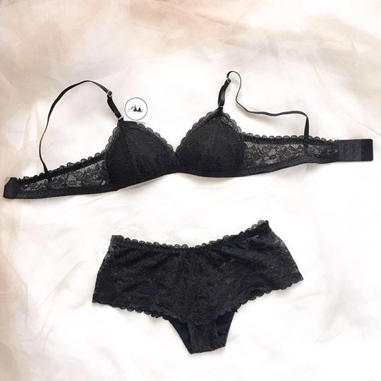 ĐỒ LÓT REN THIẾT KẾ HANDMADE CAO CẤP (HÌNH THẬT CỦA SHOP) - KIERA BLACK BRALETTE