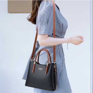 Túi xách nữ kiểu dáng đơn giản thời trang