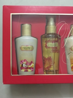SET BODY MIST + LOTION VICTORIA SECRET