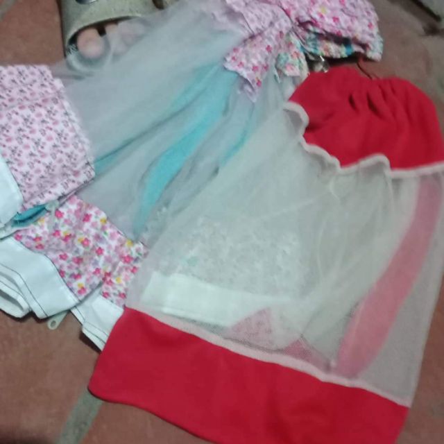 Áo lồng khuyên dạng lưới