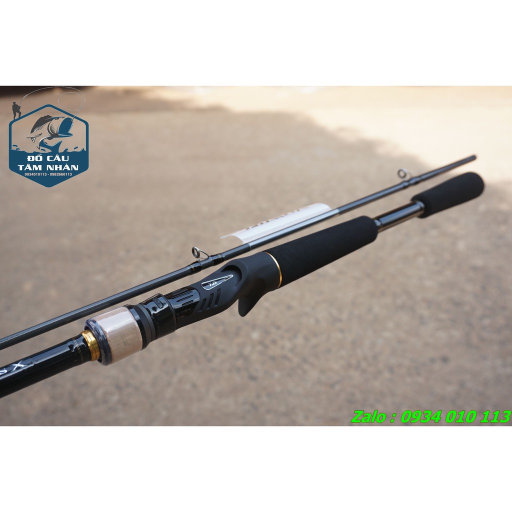 Cần lure máy đứng Daiwa Bass X model 2019 - Chính hãng