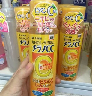 Nước hoa hồng CC Melano Rohto Lotion