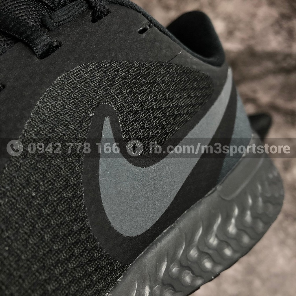 Giầy thể thao nam Nike Revolution 5 BQ3204-001