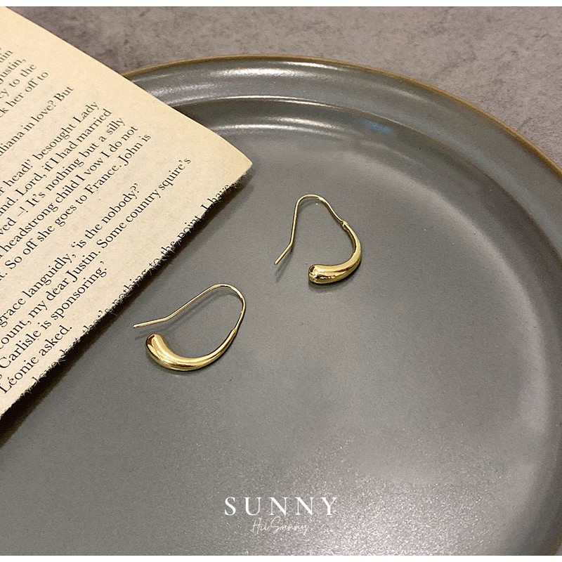 Khuyên tai giọt nước E05