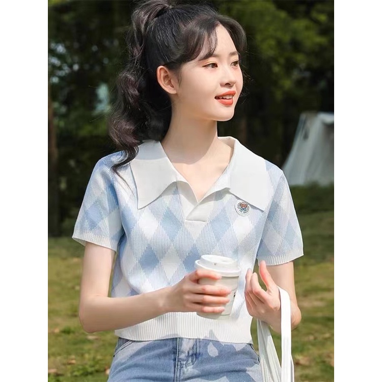 Áo Croptop Dệt Kim Tay Ngắn 2 Dây Thiết Kế Cổ Chữ v Thanh Lịch