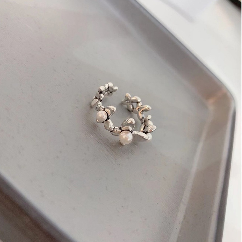 Nhẫn Hình Bướm Đính Ngọc Trai Thời Trang Cá Tính