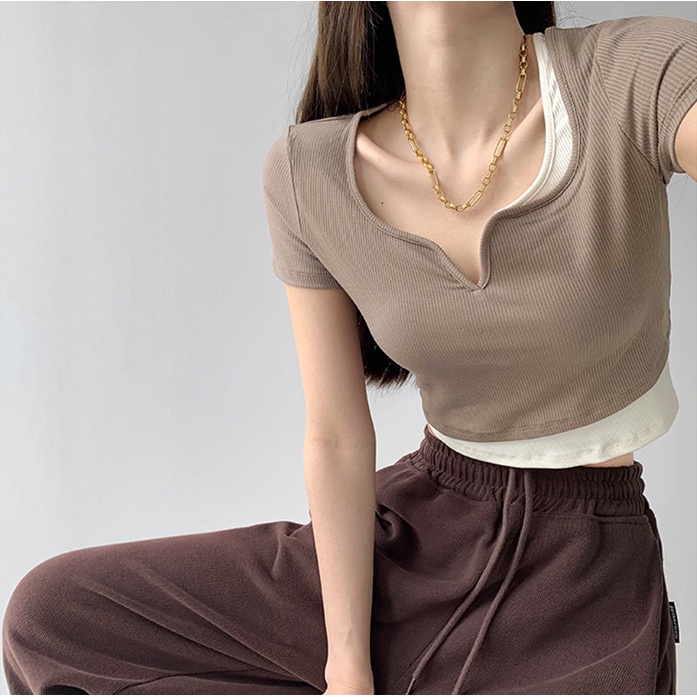 622152#Áo Thun Ngắn Tay Cổ Chữ V Giả Hai Lớp Màu Sắc Tương Phản Thời Trang Dành Cho Nữ