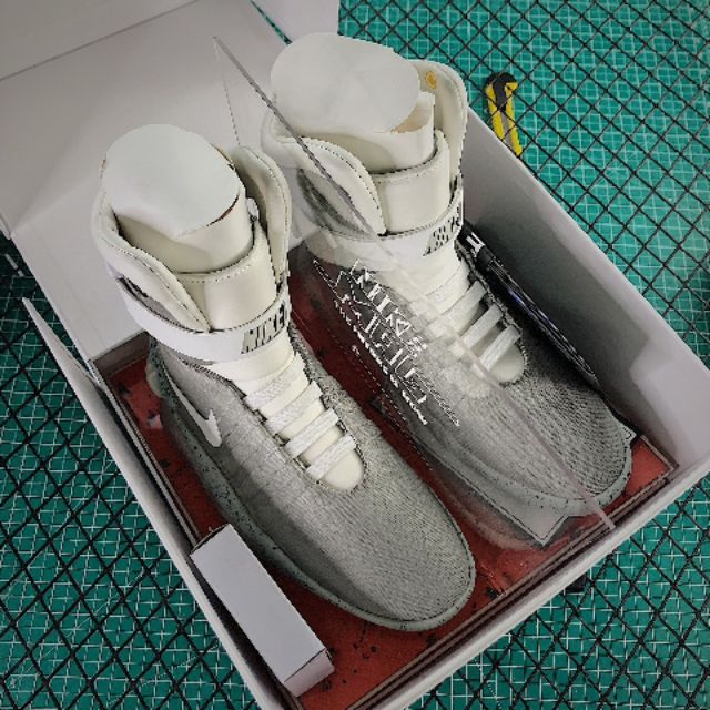 Giầy nikemags order