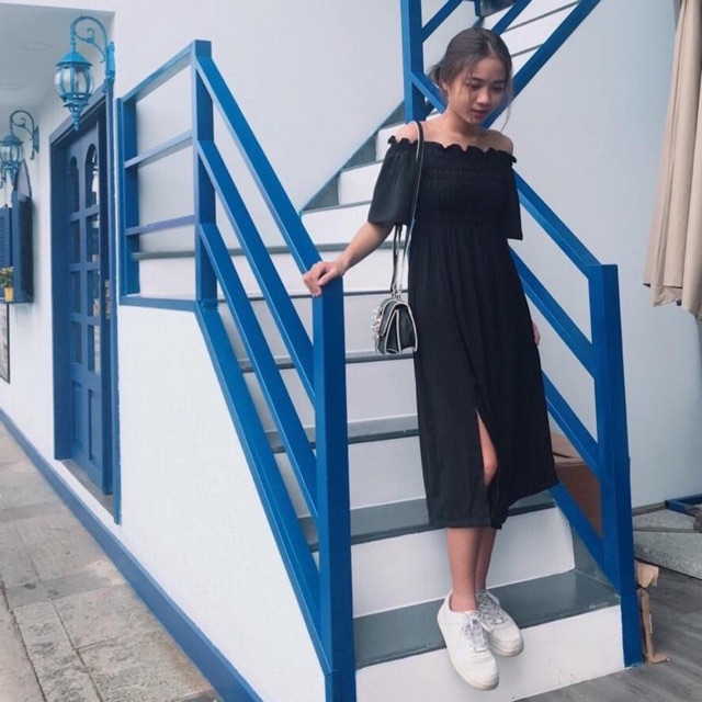 ĐẦM RUMA DRESS XẺ TÀ FROM DÀI MÀU ĐEN - ĐẦM XOÈ NHẸ PHẦN TRÊN NHÚN BO CHUN ( kèm ảnh thật )