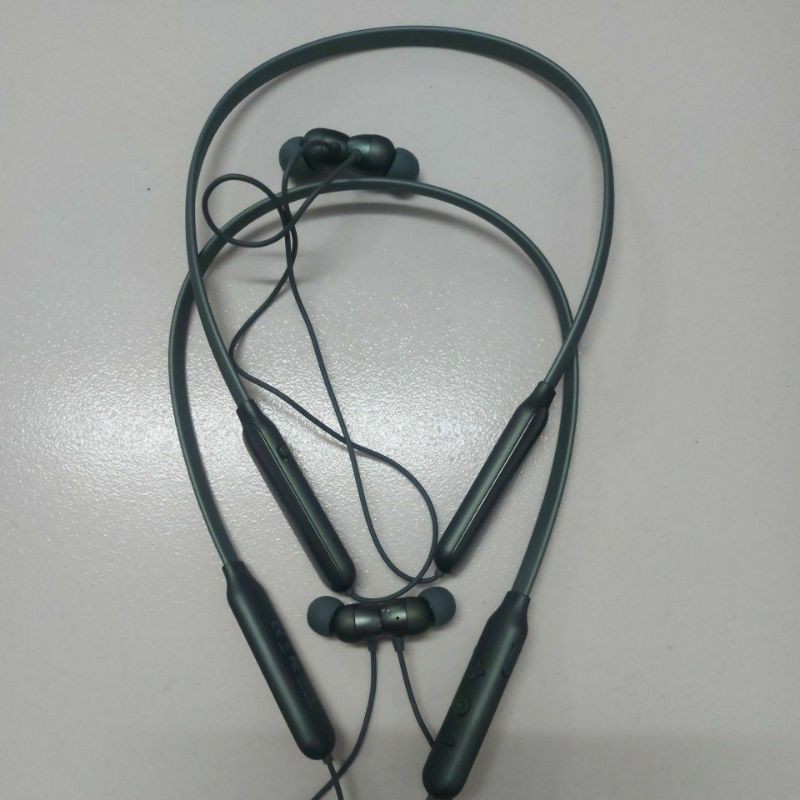 Tai nghe Bluetooth Mozard S205A Xanh..Mozard Q6 đỏ.Q8 đen..Z702 Xanh