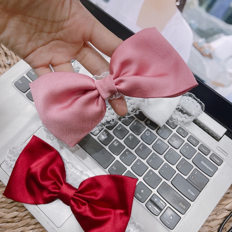 Bờm - cài ngọc cho bé yêu phối váy sang chảnh