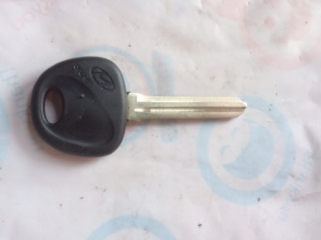 Combo 3 phôi chìa khoá HYUNDAI ( loại không vai rảnh trái )