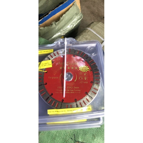 Lưỡi bê tông, cắt gạch, đá hoa cương  ánh quyên xẻ rãnh phi 125, 150, 180mm  hàng công ty