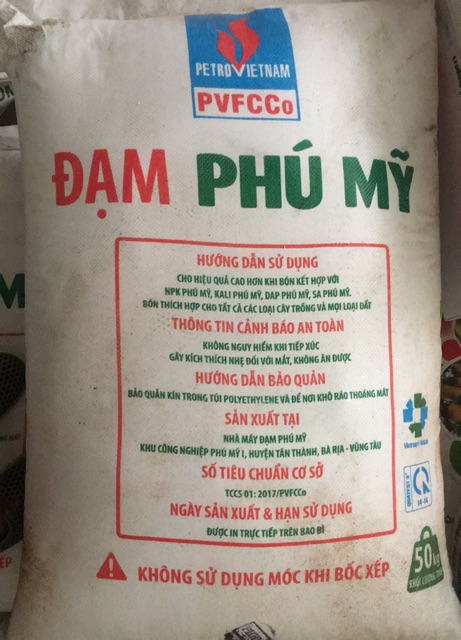 Đạm Ure Phú Mỹ 0,5kg đóng túi zip