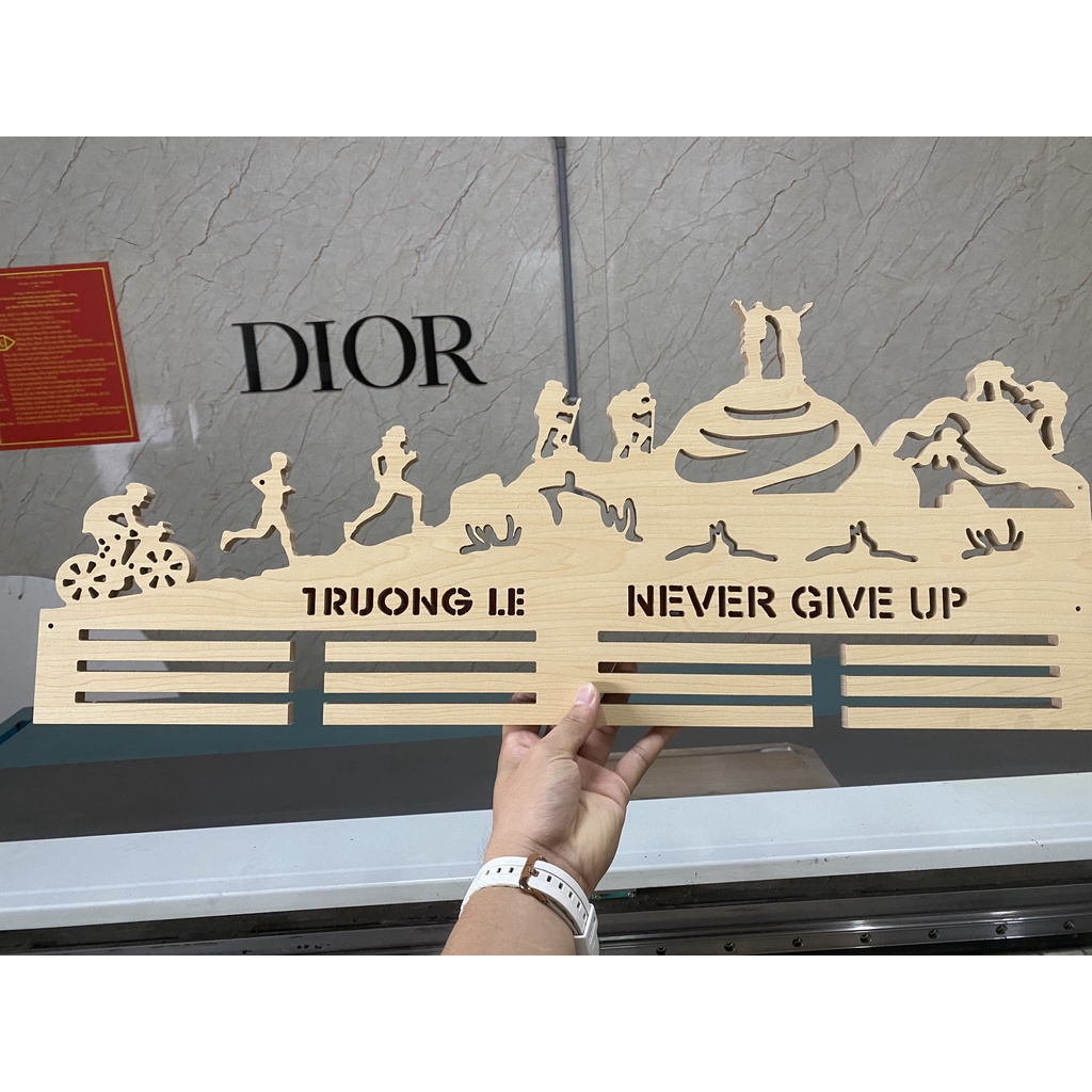 Kệ treo huân huy chương