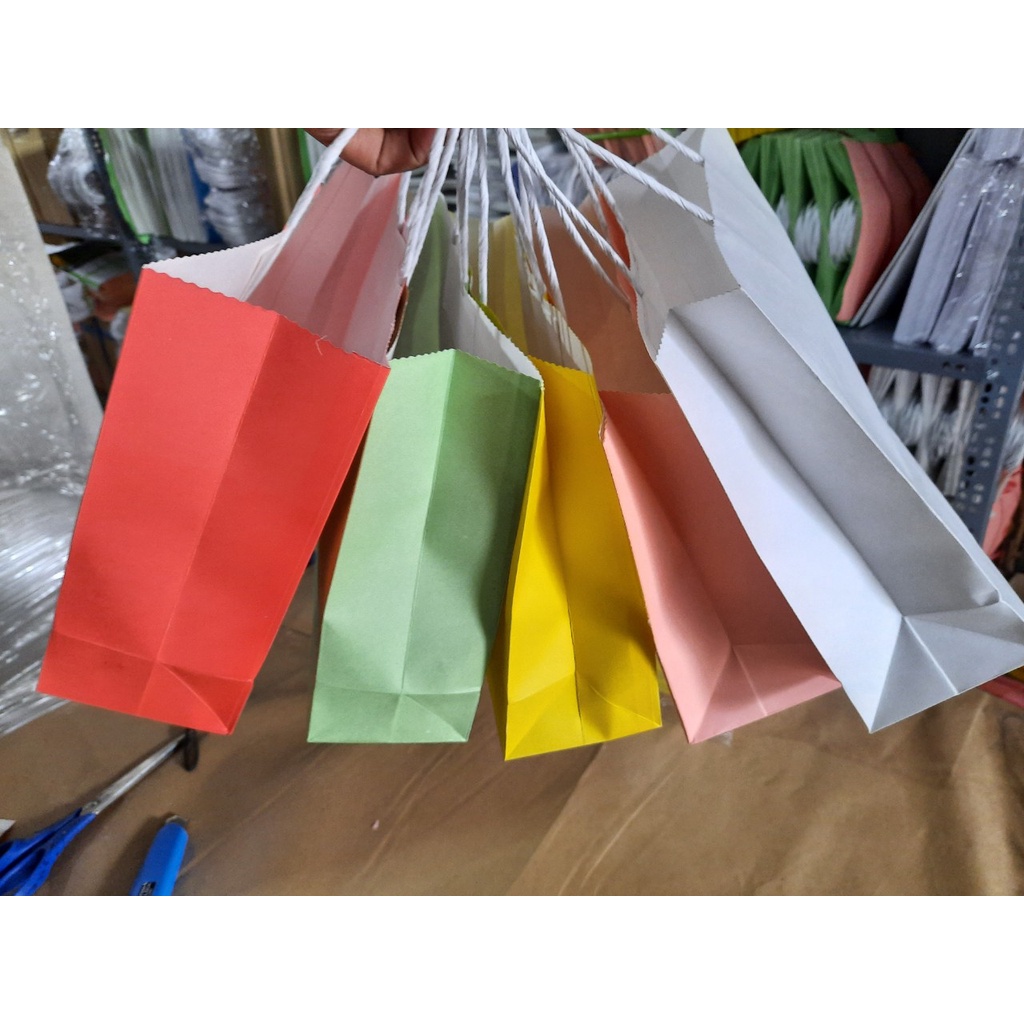 10 Túi Giấy Krap Nhật 20X27X8Cm Ngang 27 X Cao 20 Cm X Rộng 8 Cm 2 Màu Trắng Và Hồng (Set 10 Chiếc)