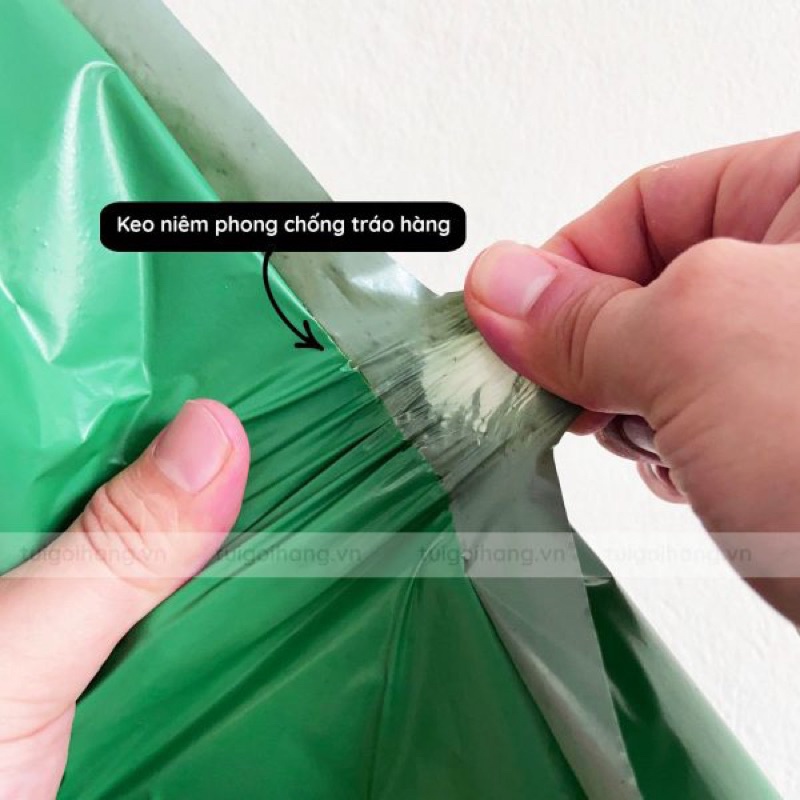 Túi gói hàng niêm phong size 17x30 màu xanh lá