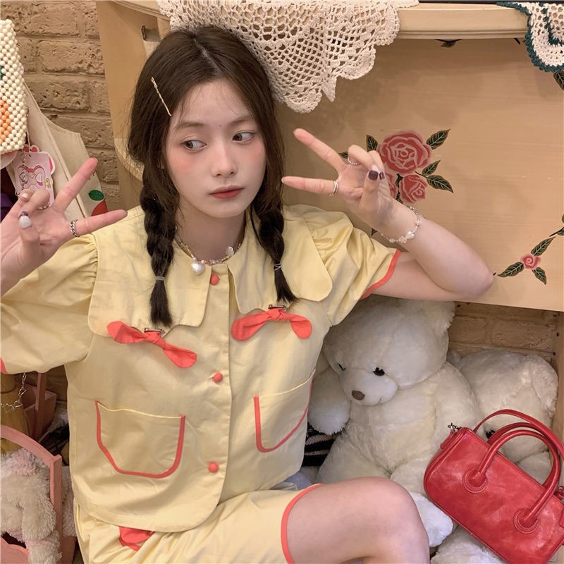 Set áo sơ mi cổ búp bê đính nơ + chân váy lưng cao dáng ôm thời trang mùa hè Nhật Bản dễ thương cho nữ có bán lẻ