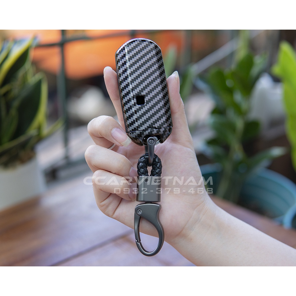 Ốp Khoá Ô Tô Mazda 2, 3, 6, CX5, CX8  - Bọc Chìa Khóa Vân Carbon Cao Cấp Loại I MÃ