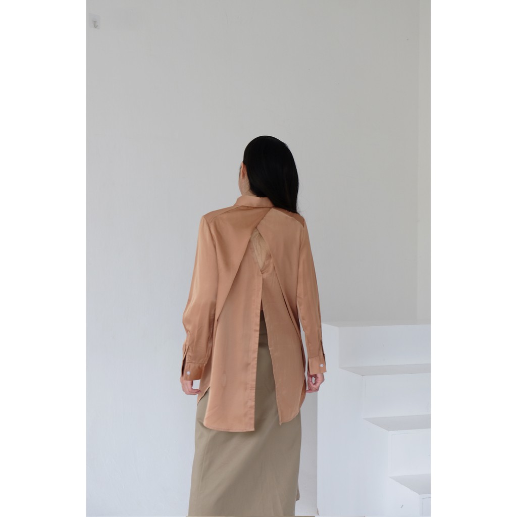 Áo sơmi nữ đẹp cách điệu hở lưng IVIE SHIRT, áo sơ mi nữ form rộng