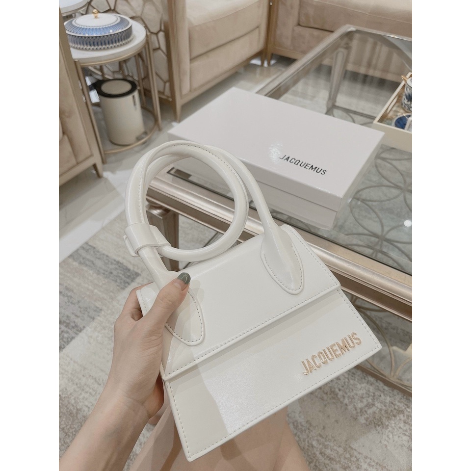 Túi Xách Jac.quemus Quai Xoắn size 19cm màu Trắng
