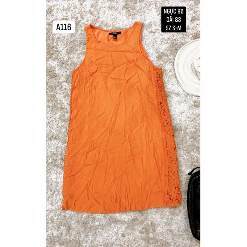 đầm suông màu cam size S-M. A116