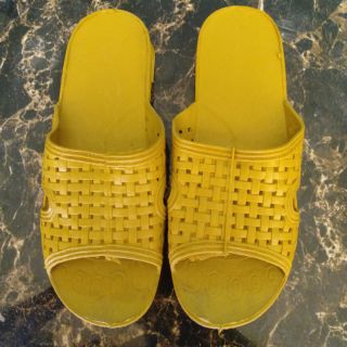 Dép đan vàng(zise 6789.10)