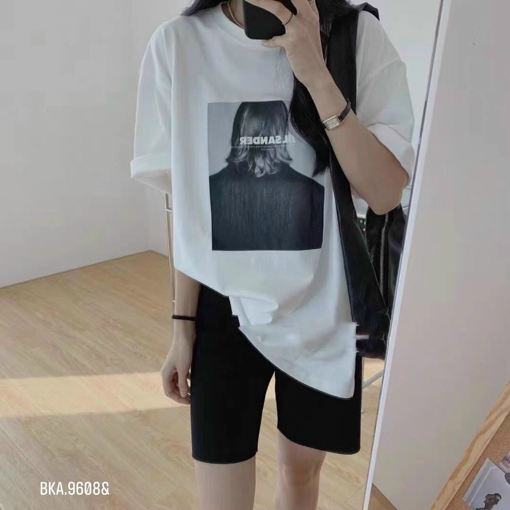 Bộ Áo Thun Cô Gái Kèm Quần Short Xả Hàng