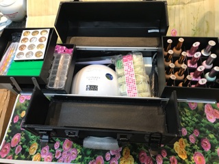 Cốp đựng đồ Nail _ Makeup ( cốp kim loại màu đen da nhám )