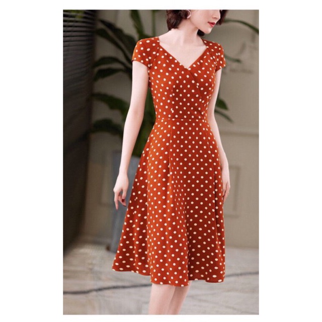 Đầm xoè công sở lụa chấm bi cổ V TRIPBLE T DRESS -size M/L/XL (kèm ảnh/video thật) MS3MT