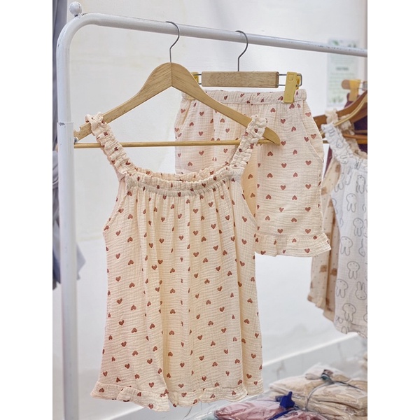 Bộ pijama hai dây chất muslin xô cao cấp form to rộng hàng thiết kế