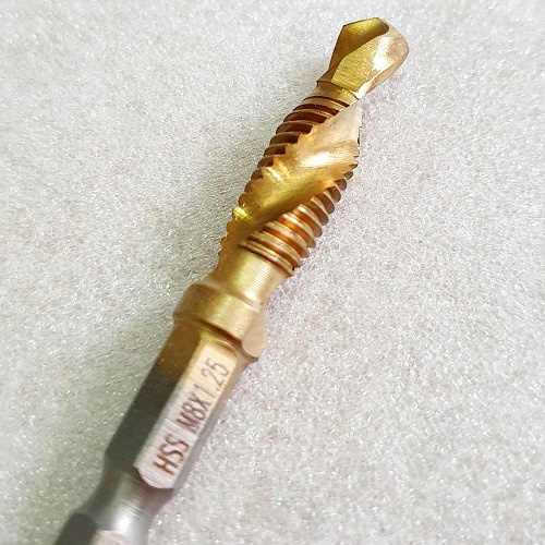 Một Mũi Khoan Tạo Ren Trong M8, Doa Âm Mũi Vít, Chuôi Lục Giác 6 Ly M8x1.25