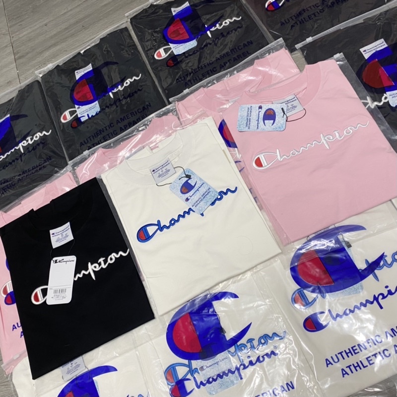 Áo thun Champion thêu
