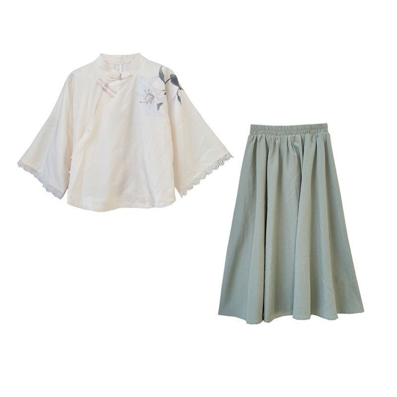 Trang Phục Sườn Xám Cách Tân Phối Nút Đĩa Màu Sắc Ngọt Ngào Thời Trang Mùa Thu 2022 Cho Nữ