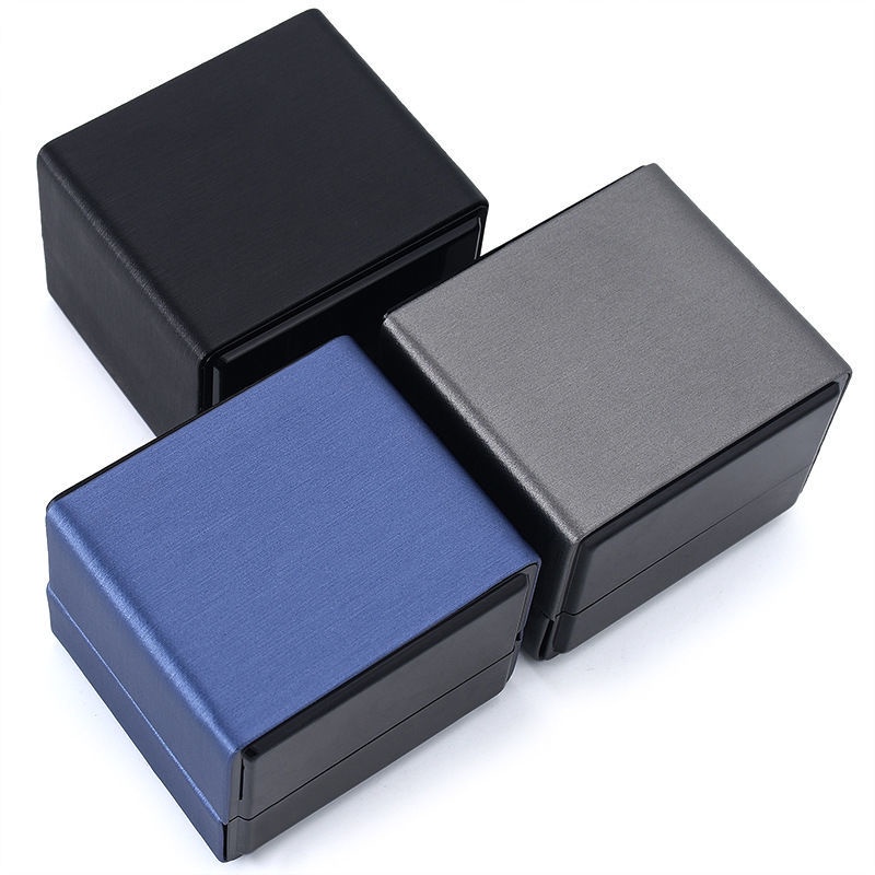 Hộp Đựng Trang Sức Có Đèn Led Cao Cấp