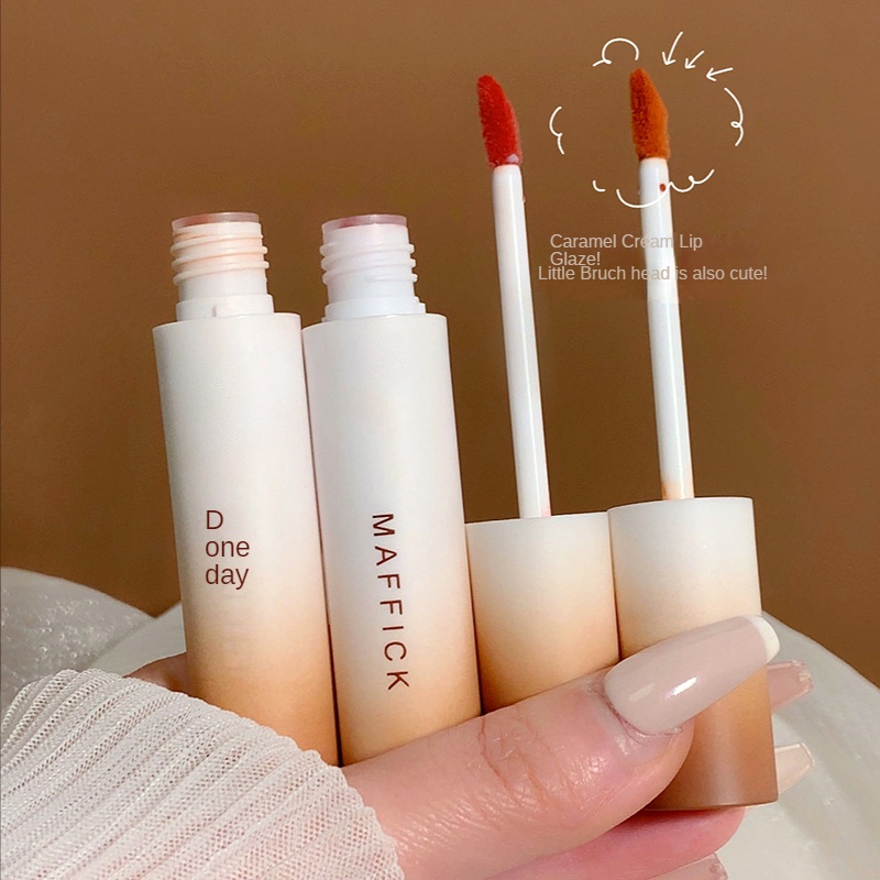 Son Kem Lì Caramel Dưỡng Ẩm Lâu Trôi