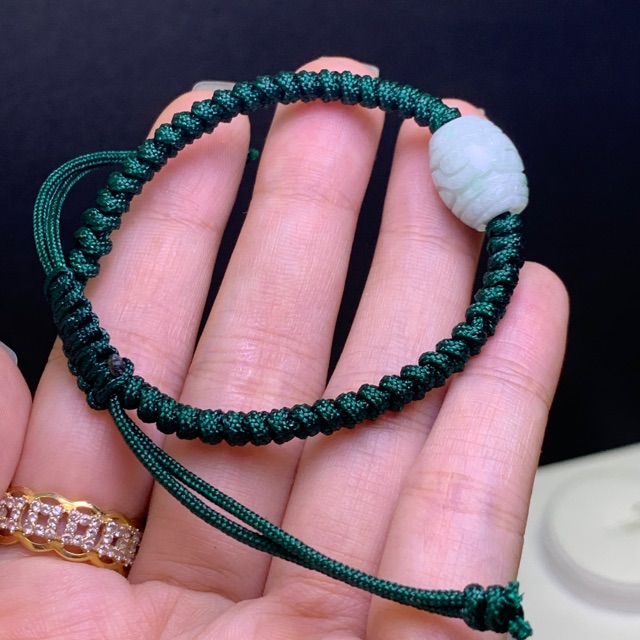 Vòng tay lu thống tết dây