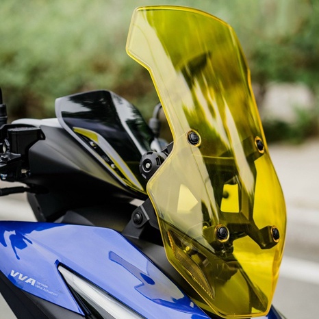 Kính chắn gió xe máy NVX 2021, chắn gió NVX 155 VVA trong suốt Zhi.pat chính hãng – BH 12 Tháng