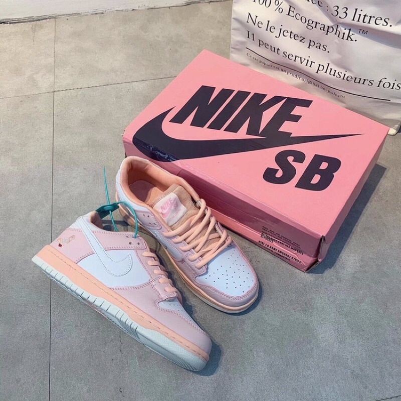 Giày thể thao trả hàng order còn DƯ có sẵn