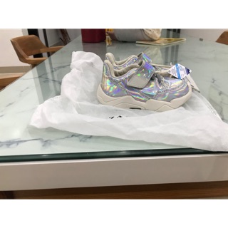 Giày zara auth 21 và 23