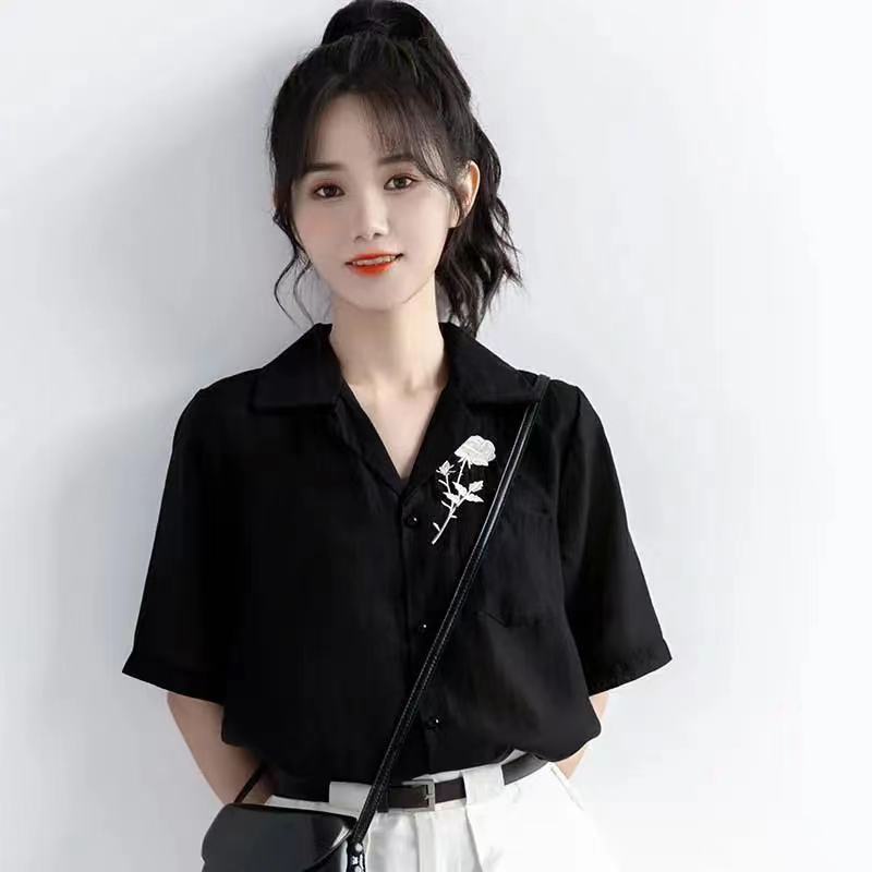 Áo Sơ Mi Đen Ngắn Tay In Họa Tiết Hoa Phong Cách Retro Mùa Hè Cho Nữ 2022