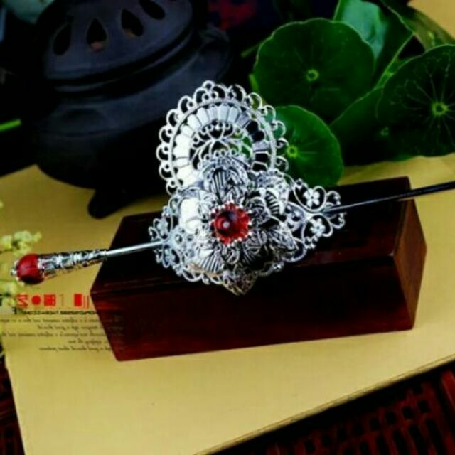 Kim quan cổ trang nam nữ