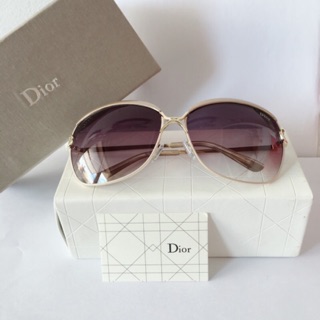 Kính mắt thời trang nữ Dior chưa bao giờ hết hot, phù hợp mọi khuôn mặt