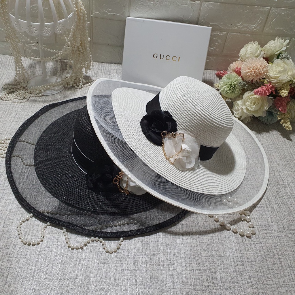 Mũ Cói thời trang đi biển Vành Rộng sang chảnh