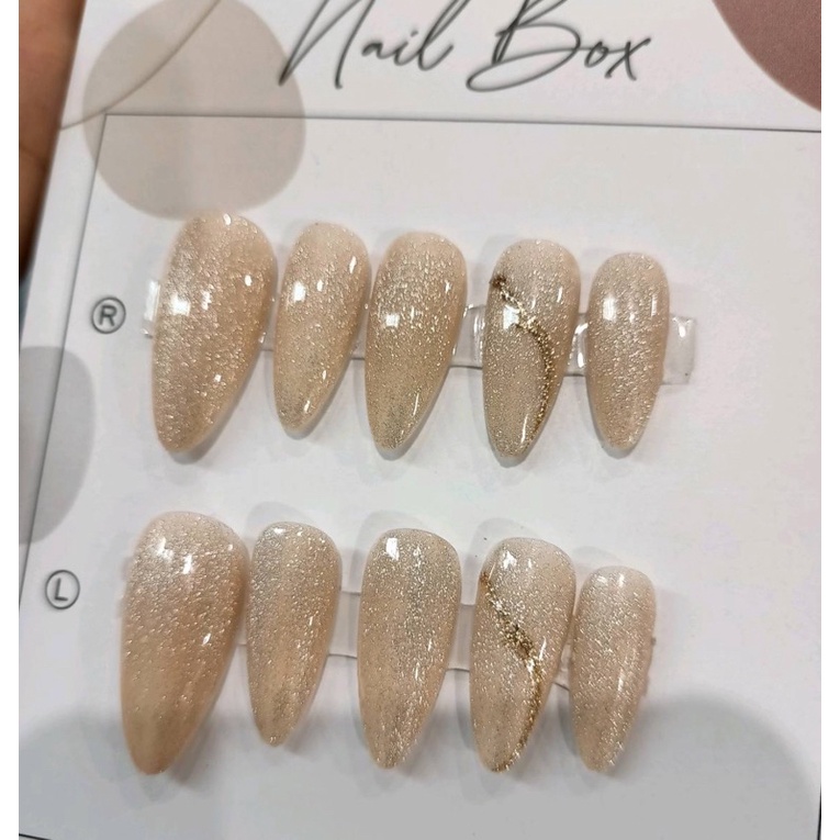 Nailbox móng úp thiết kế móng tay màu nude mắt mèo lấp lánh vẽ viền siêu sáng 2 ngón c089