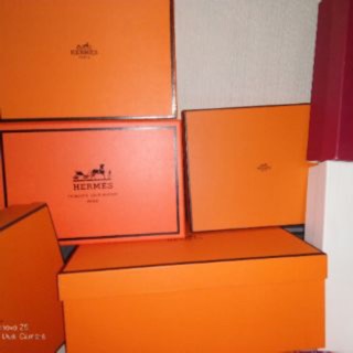 Hộp Dép HM bán rời