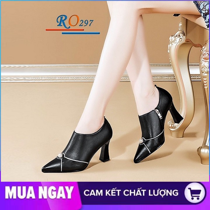 Giày boot nữ cổ thấp 7cm hàng hiệu rosata hai màu đen kem ro297