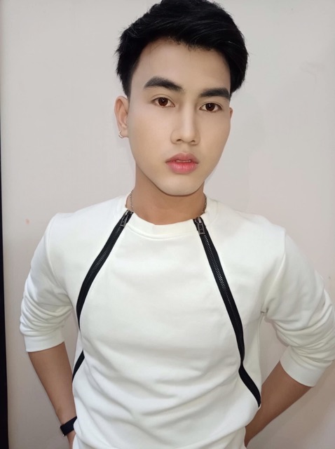 Áo thun nỉ  có zip 2 bên tạo kiểu cực cá tính